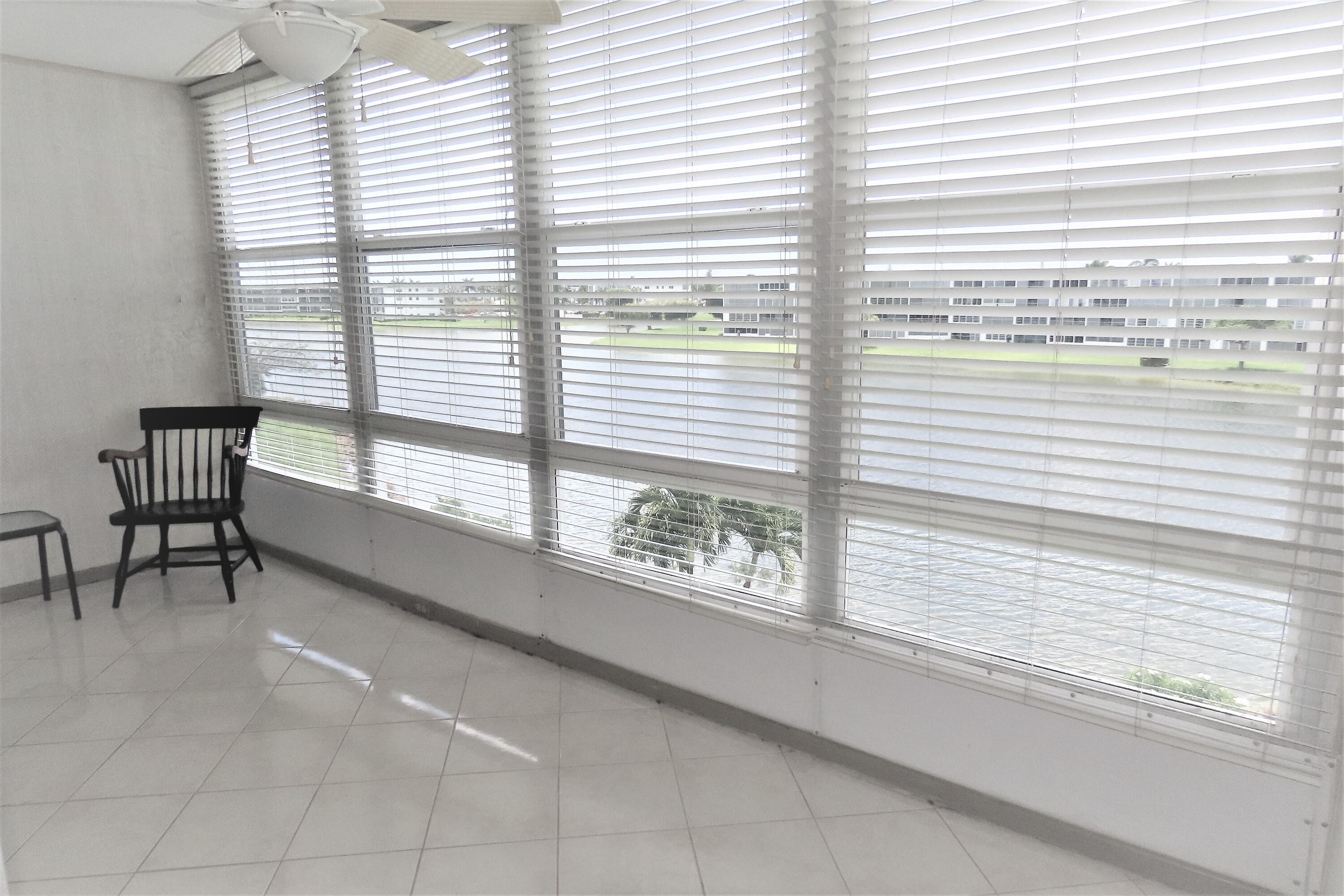 4047 Wolverton C, Unit C Boca Raton, FL 33434 - Photo 4 of 29 IMG_1204