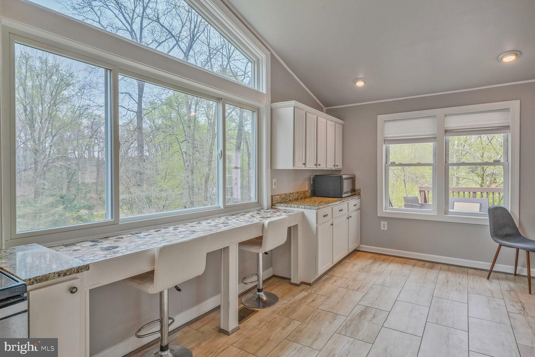 6532 Spring Valley Drive Alexandria, VA 22312 - Photo 15 of 36