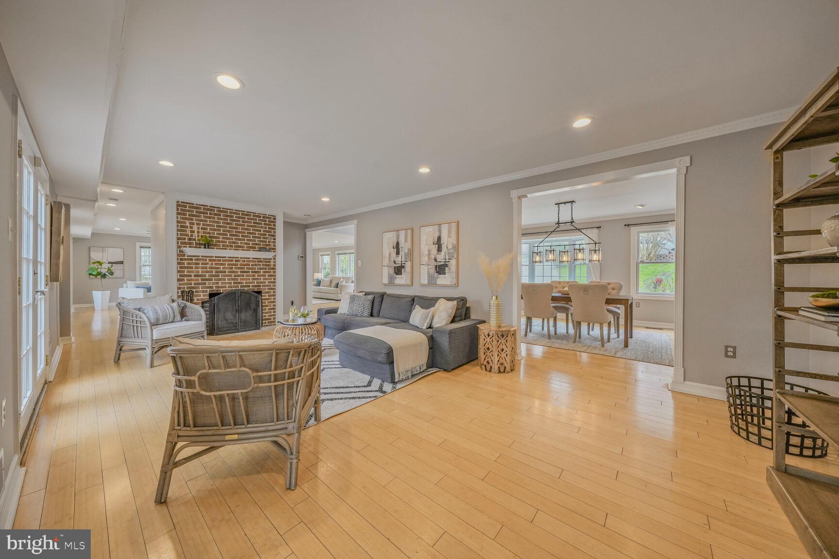 6532 Spring Valley Drive Alexandria, VA 22312 - Photo 10 of 36