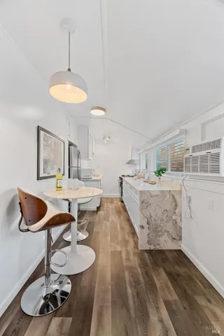 $1,500,000 | 1435 2nd Street, Calistoga, CA 94515