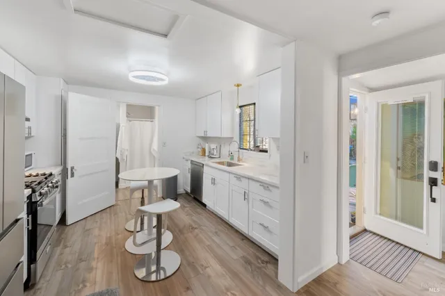 $1,500,000 | 1435 2nd Street, Calistoga, CA 94515