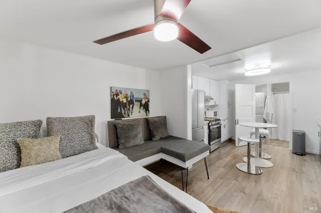 $1,500,000 | 1435 2nd Street, Calistoga, CA 94515