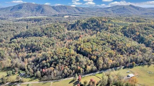$197,700 | 0 Six Mile Post Road, Callaway, VA 24067
