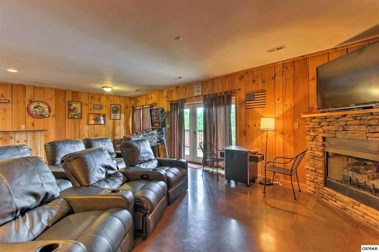 2439 Breezy Road, Unit LECONTELOOKOUT Sevierville, TN 37876 - Photo 16 of 31 Gallery Image 16