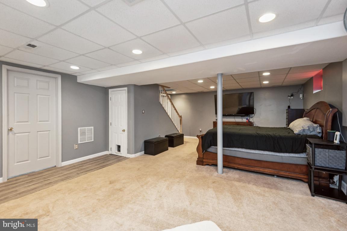 173 Roland Road Pasadena, MD 21122 - Photo 18 of 30 Gallery Image 18