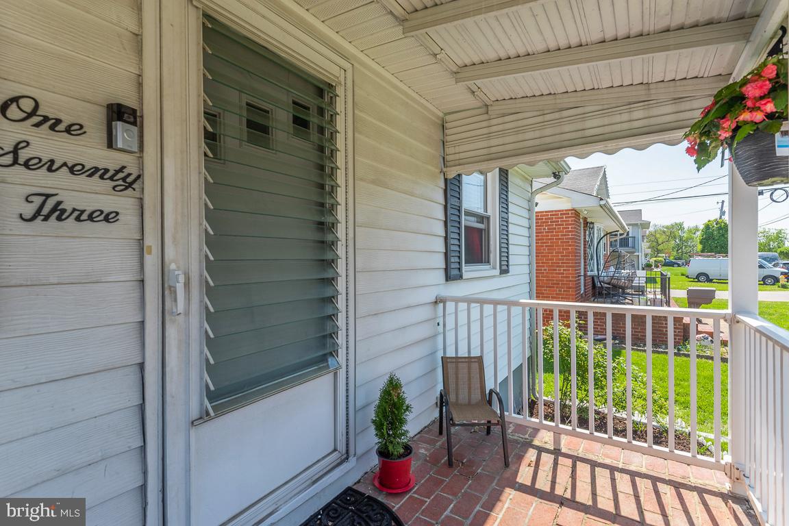 173 Roland Road Pasadena, MD 21122 - Photo 30 of 30 Gallery Image 30