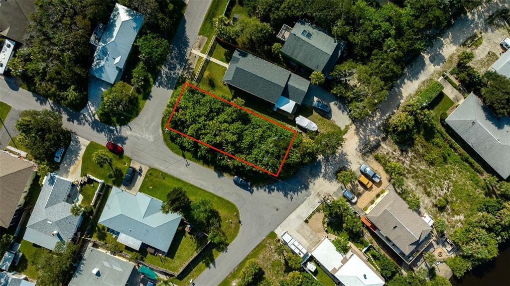 2600 South Daytona Ave  