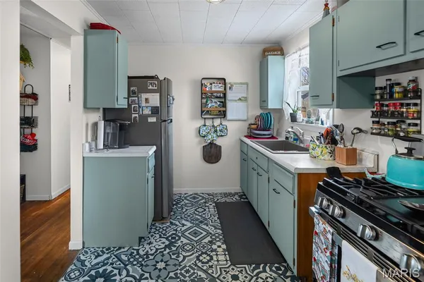 $169,900 | 706 Merlin Court, Troy, IL 62294