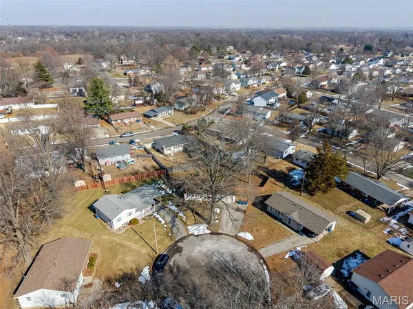 $169,900 | 706 Merlin Court, Troy, IL 62294