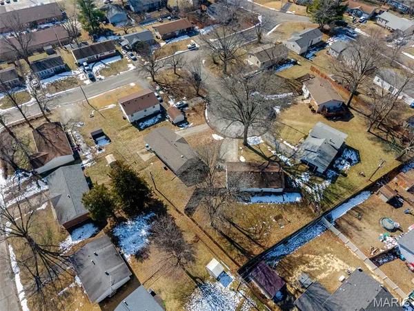 $169,900 | 706 Merlin Court, Troy, IL 62294