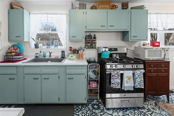 $169,900 | 706 Merlin Court, Troy, IL 62294