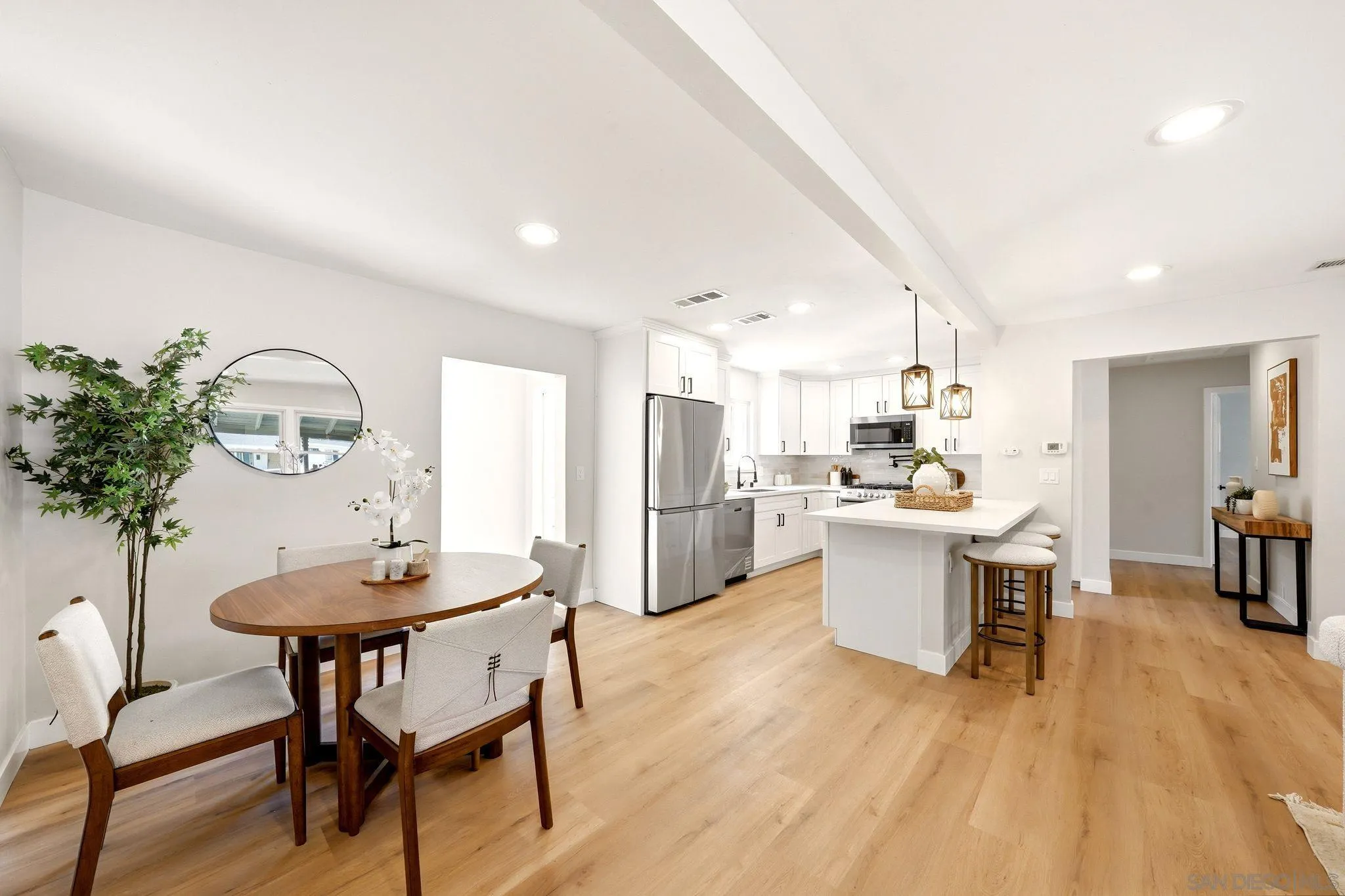 1518 Enfield Street Spring Valley, CA 91977 - Photo 7 of 34 Gallery Image 7
