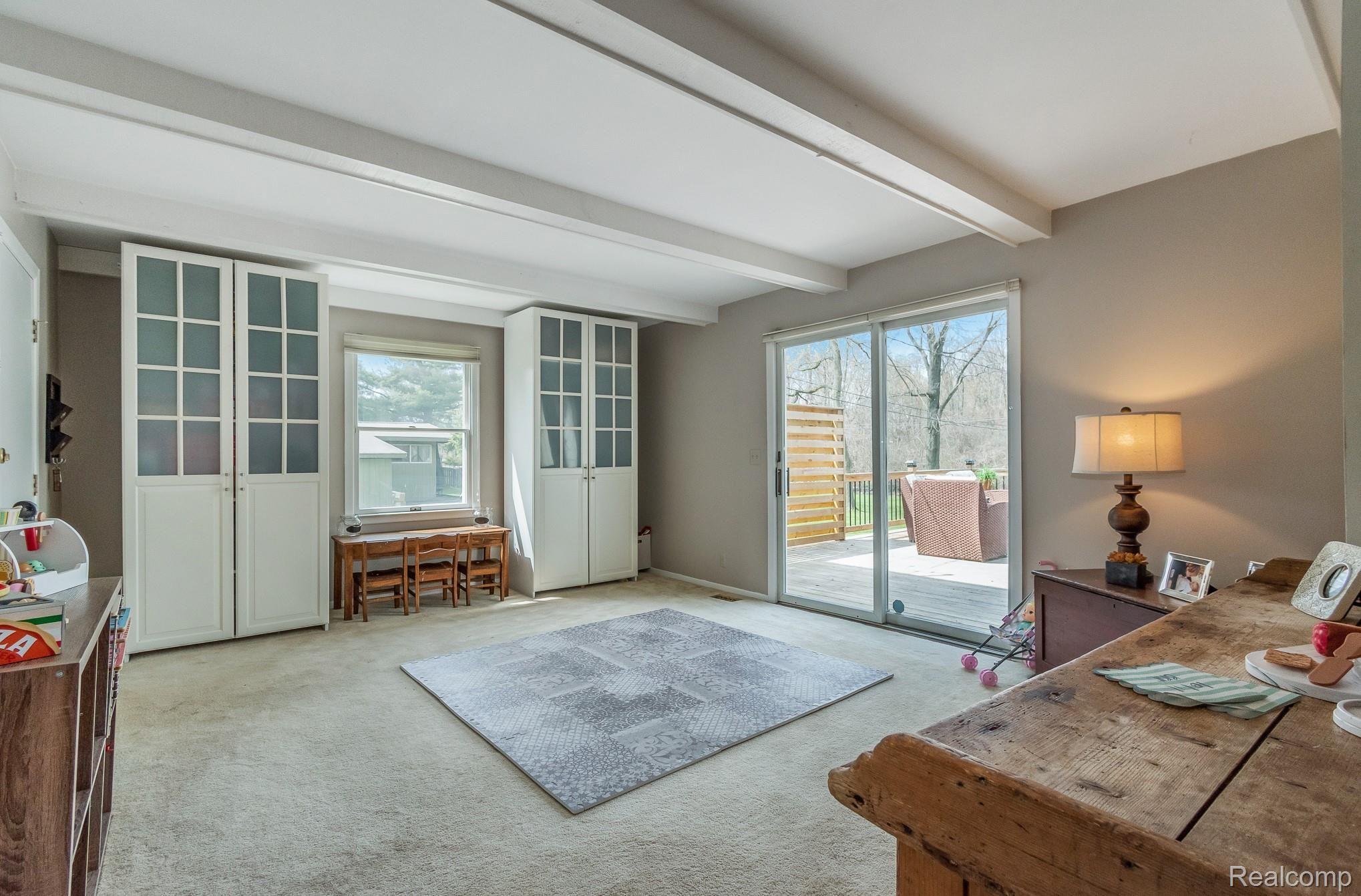 1366 Potomac Drive Rochester, MI 48306 - Photo 19 of 42 DSC_0174.jpg