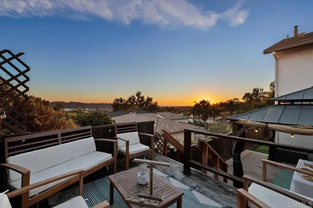 $699,000 | 2128 Via Sonora, Oceanside, CA 92054