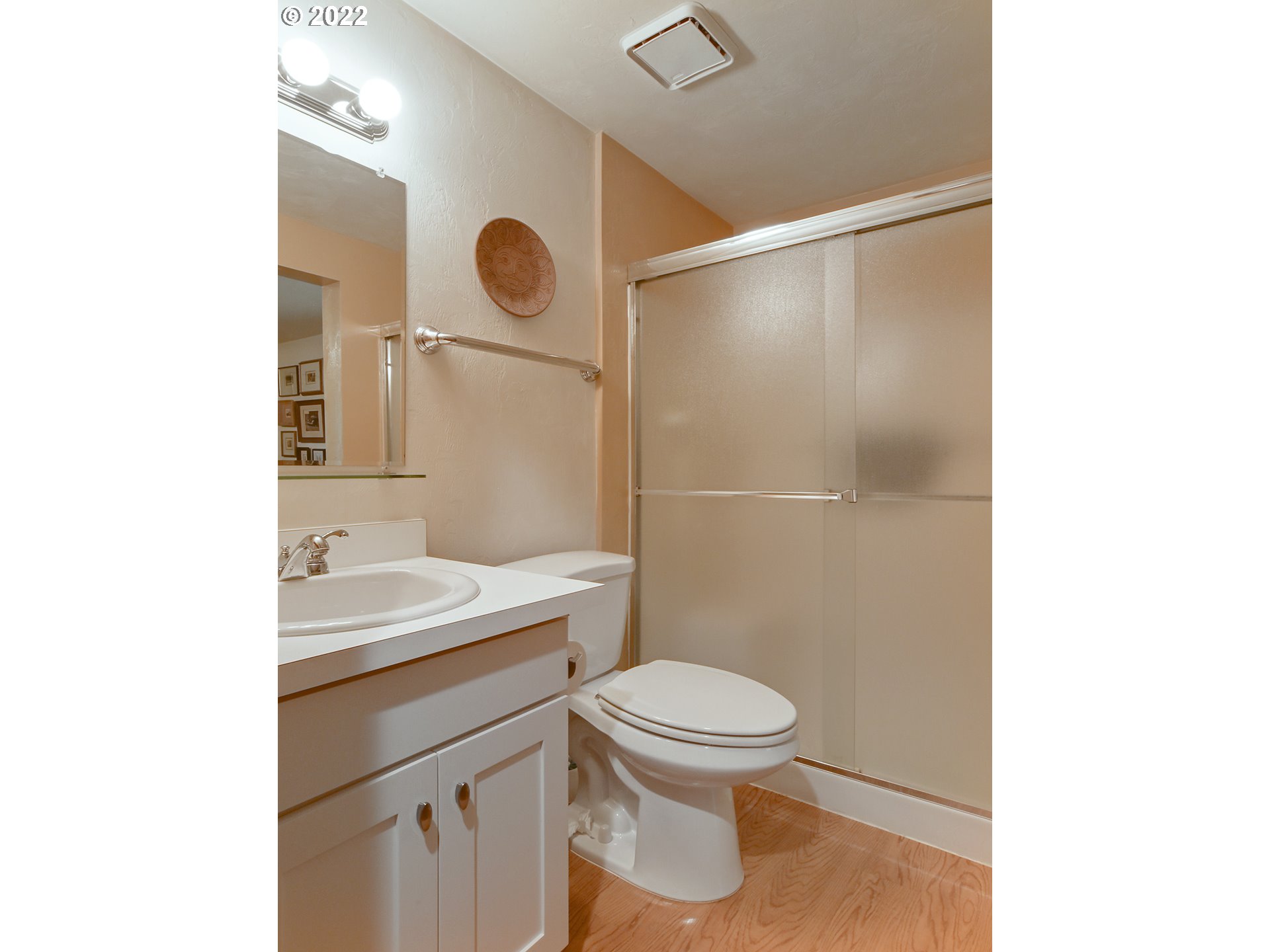 2207 Jeppesen Acres Road Eugene, OR 97401 - Photo 17 of 32 Gallery Image 17