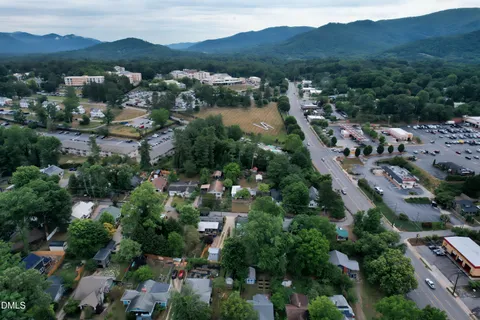 $95,000 | 99999 Knauth Road, Asheville, NC 28805