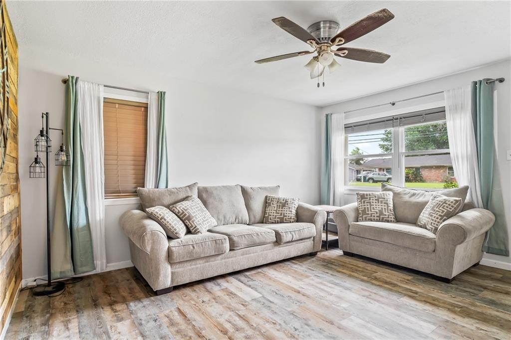 326 Barton Avenue Luling, LA 70070 - Photo 3 of 17