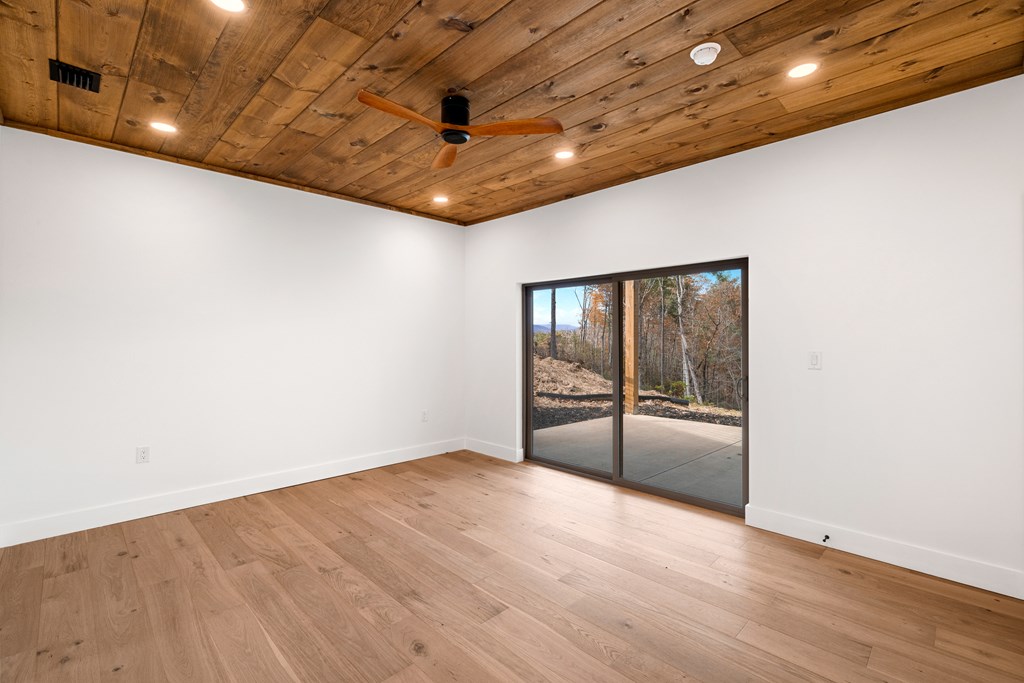 1713 Old Northcutt Road Ellijay, GA 30536 - Photo 31 of 45 a view of an empty room with a window
