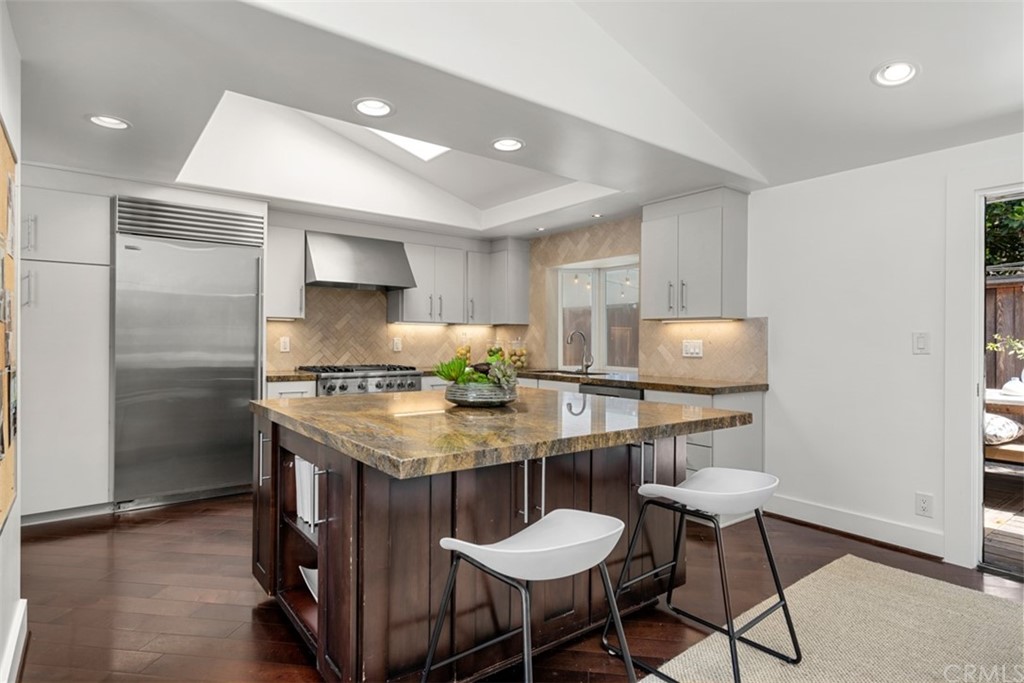 1941 Commodore Road Newport Beach, CA 92660 - Photo 18 of 45