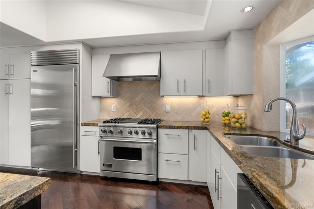 1941 Commodore Road Newport Beach, CA 92660 - Photo 19 of 45