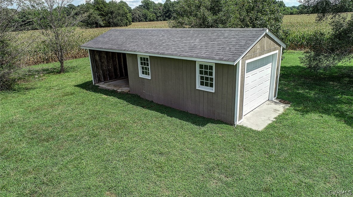 840 Fallin Town Road Warsaw, VA 22572 - Photo 4 of 25 1-Car Garage, 1 -Car Carport & Storage.