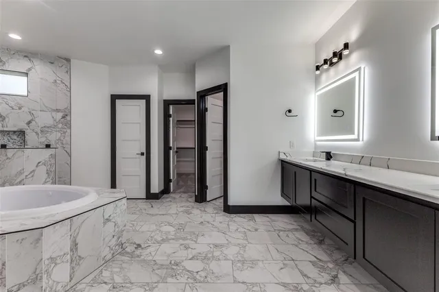 $574,900 | 18508 Hickory Circle, Kemp, TX 75143