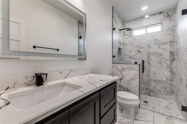 $574,900 | 18508 Hickory Circle, Kemp, TX 75143