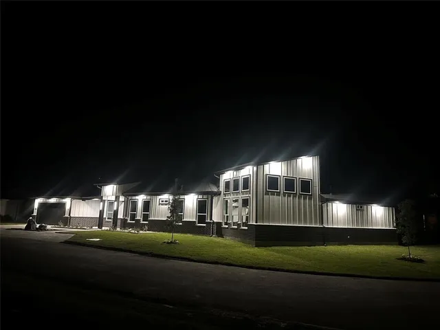 $574,900 | 18508 Hickory Circle, Kemp, TX 75143