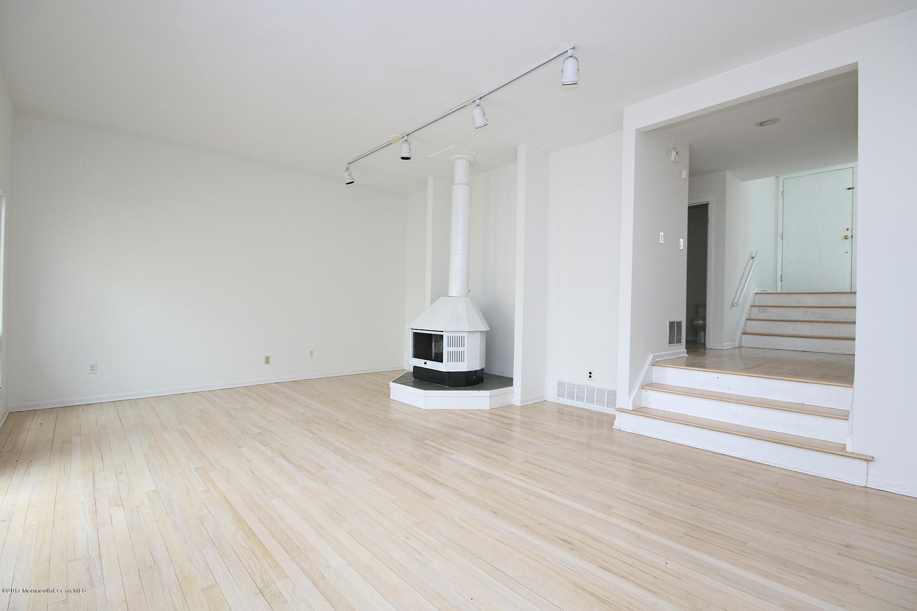 82 Reids Hill Road Morganville, NJ 07751 - Photo 1 of 24 OE1A8995