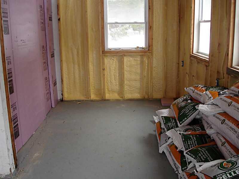 67 Simpson Corner Road Dixmont, ME 04932 - Photo 6 of 22 Interior Space/Layout.