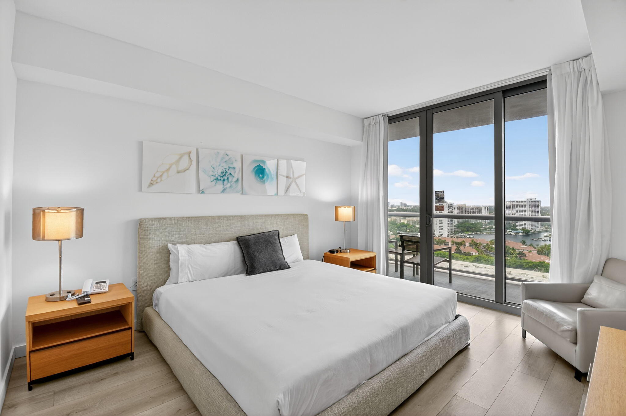 2602 East Hallandale Beach Boulevard, Unit R2210 Hallandale Beach, FL 33009 - Photo 16 of 107 19-web-or-mls-019_DSC_9247