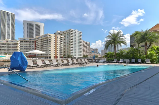 $425,000 | 2602 East Hallandale Beach Boulevard, Unit R2210, Hallandale Beach, FL 33009