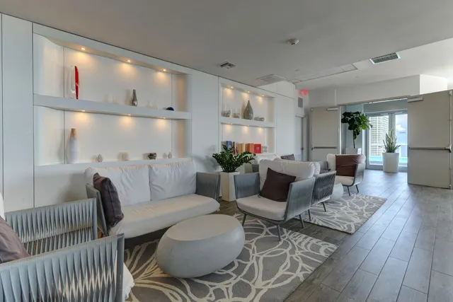 $425,000 | 2602 East Hallandale Beach Boulevard, Unit R2210, Hallandale Beach, FL 33009