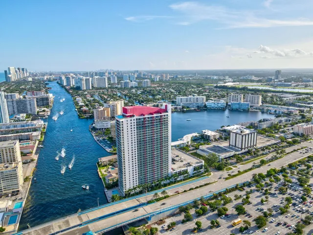 $425,000 | 2602 East Hallandale Beach Boulevard, Unit R2210, Hallandale Beach, FL 33009