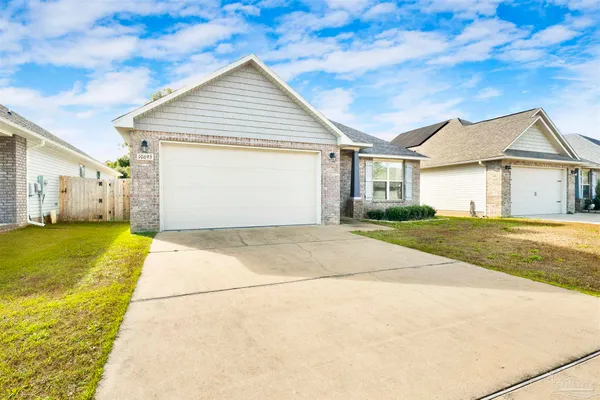 $2,000 | 10693 Trailblazer Way, Pensacola, FL 32506