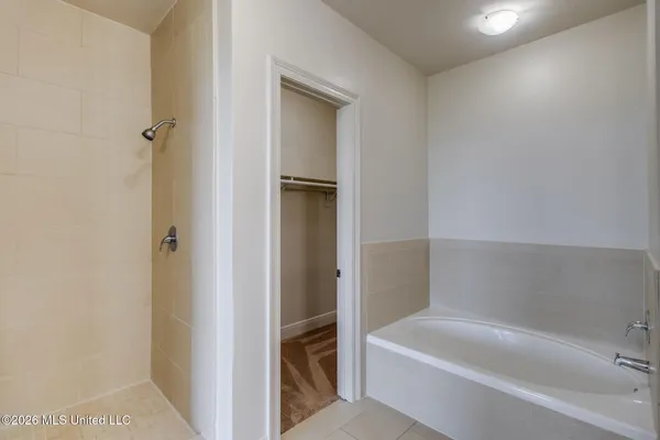 $237,000 | 630 Bay Cove Drive, Unit 212, Biloxi, MS 39532