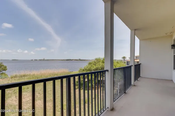 $237,000 | 630 Bay Cove Drive, Unit 212, Biloxi, MS 39532