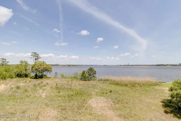 $237,000 | 630 Bay Cove Drive, Unit 212, Biloxi, MS 39532
