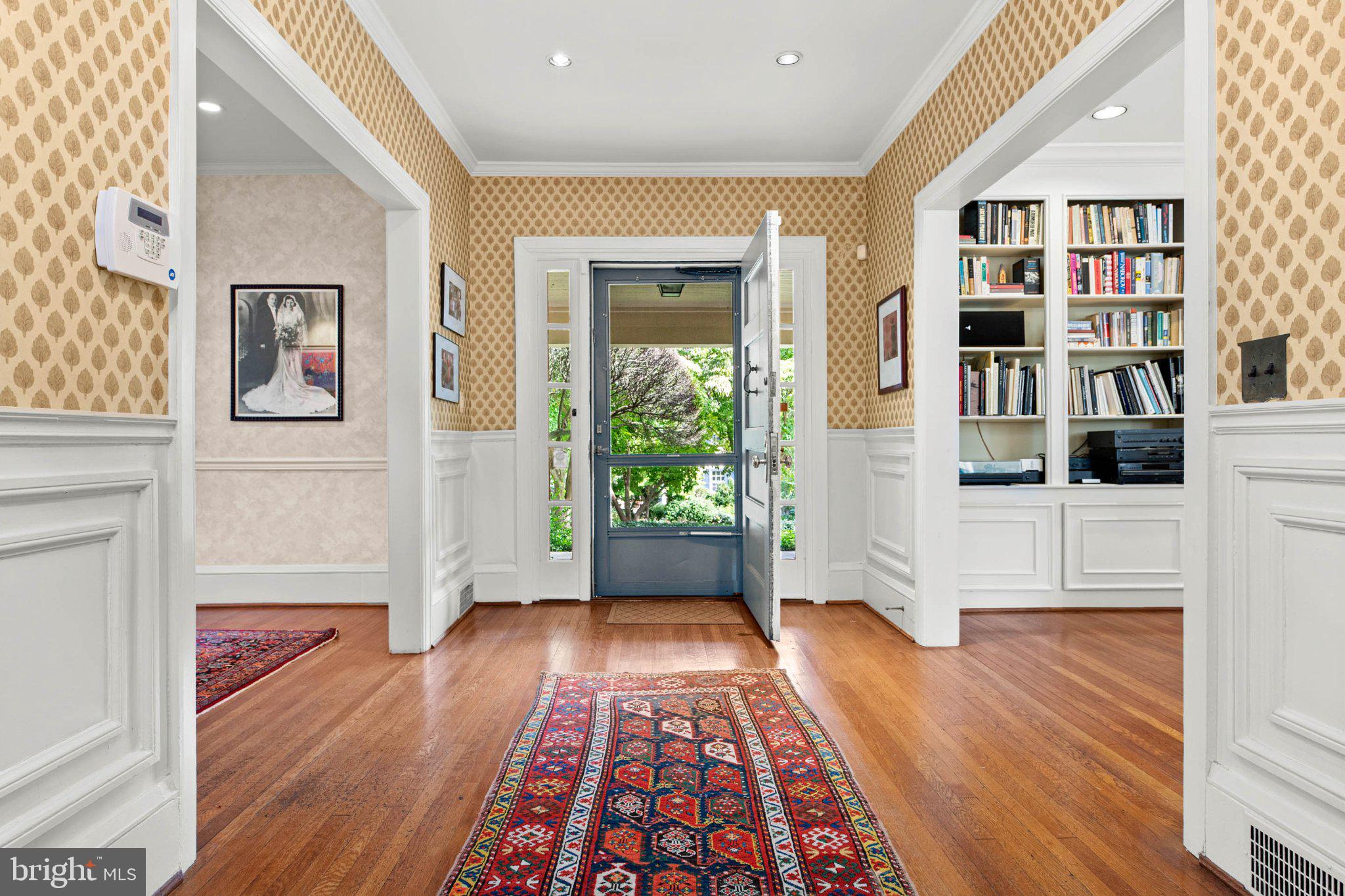 126 Edgewood Road Ardmore, PA 19003 - Photo 8 of 55 Center Hallway