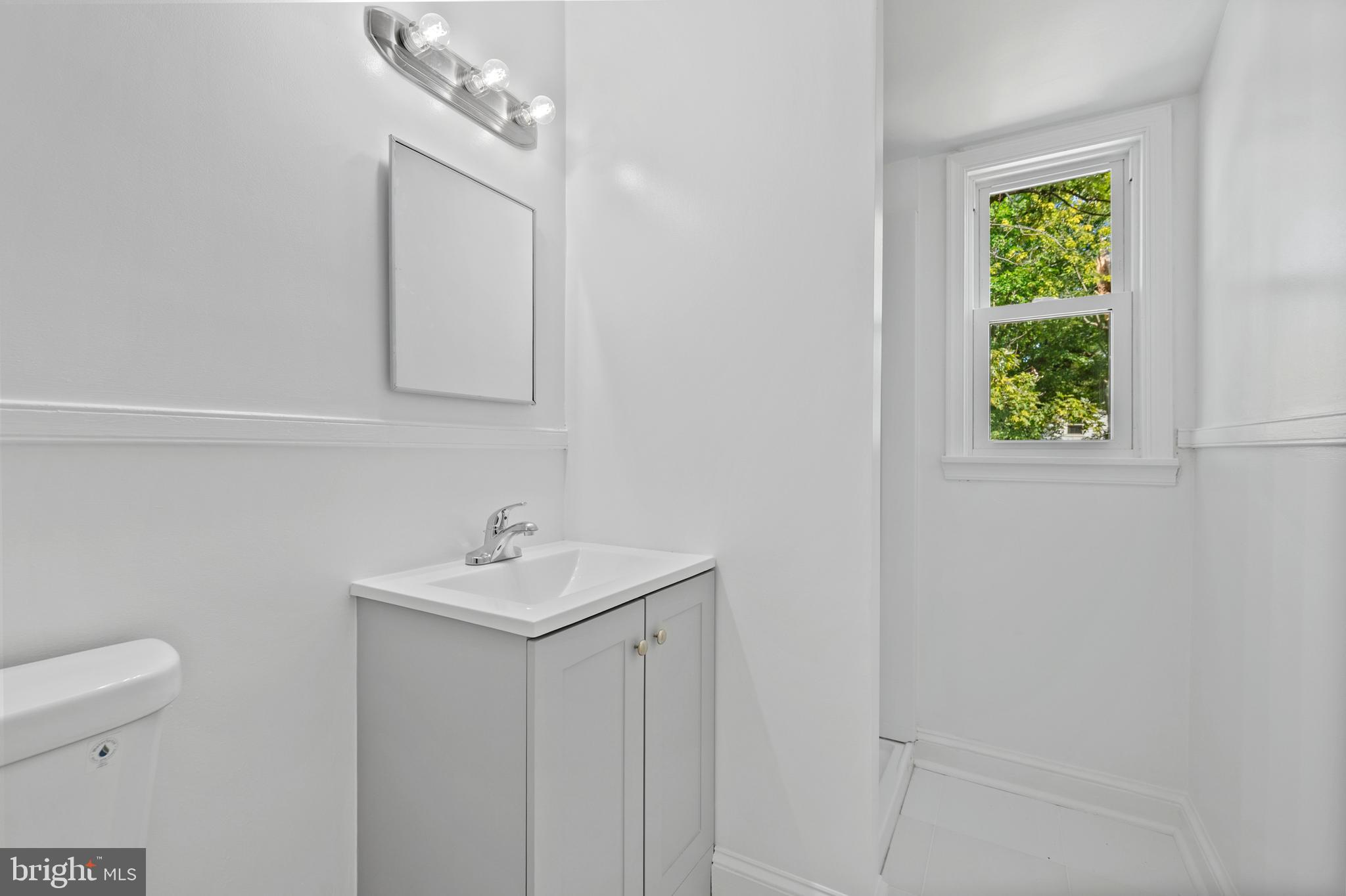 11807 Grandview Avenue Wheaton, MD 20902 - Photo 17 of 29