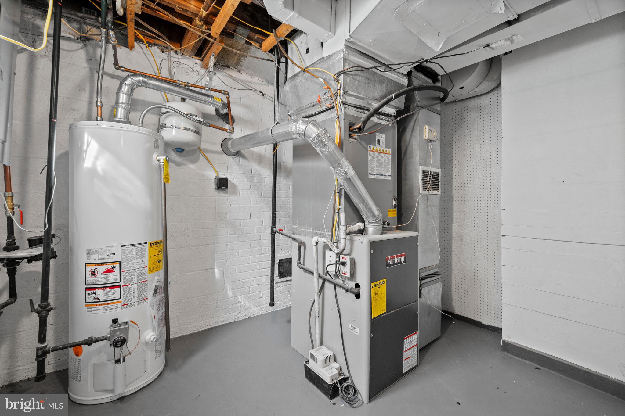 11807 Grandview Avenue Wheaton, MD 20902 - Photo 22 of 29