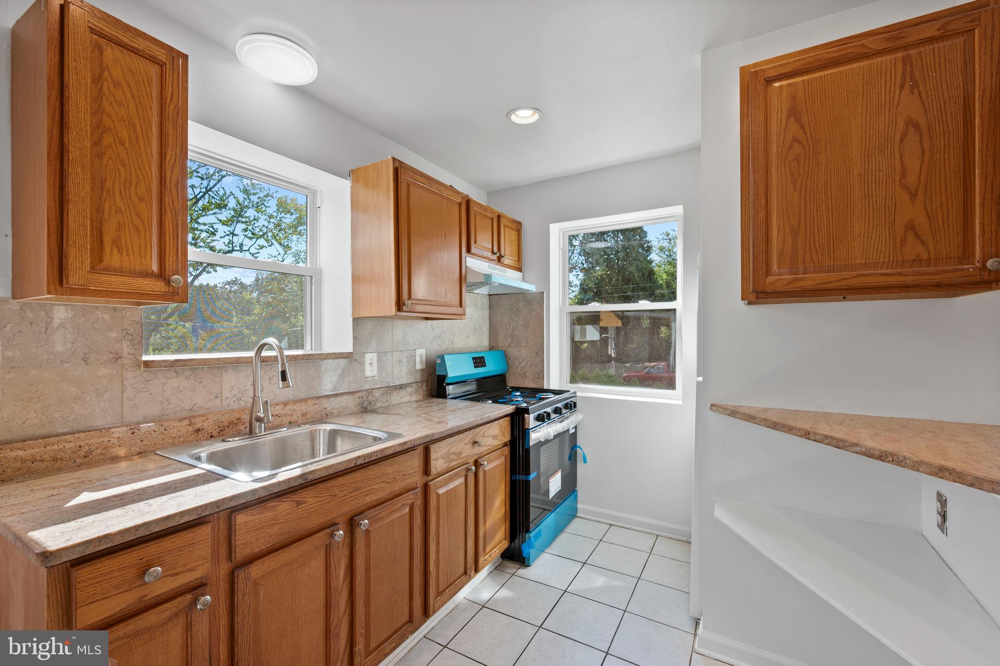 11807 Grandview Avenue Wheaton, MD 20902 - Photo 6 of 29