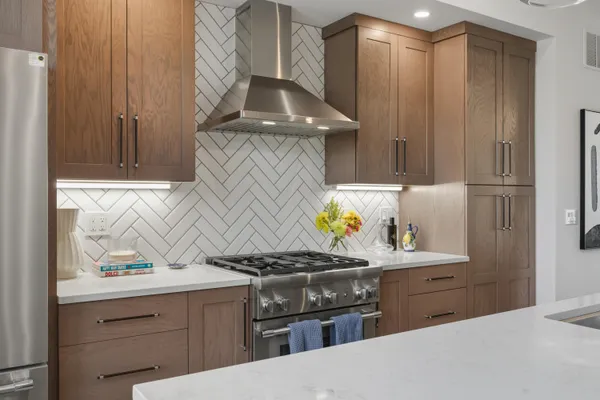 $1,374,890 | 668 Maple Street, Plymouth, MI 48170