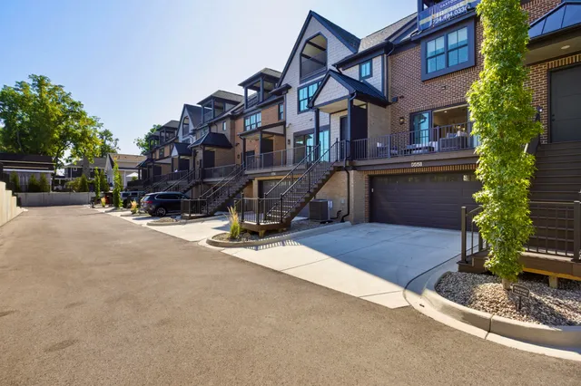 $1,374,890 | 668 Maple Street, Plymouth, MI 48170