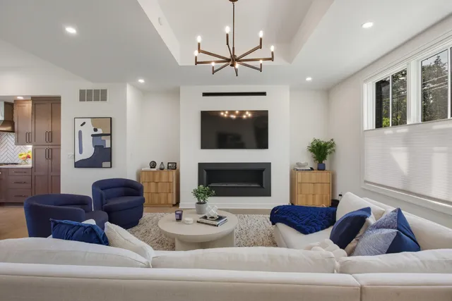 $1,374,890 | 668 Maple Street, Plymouth, MI 48170