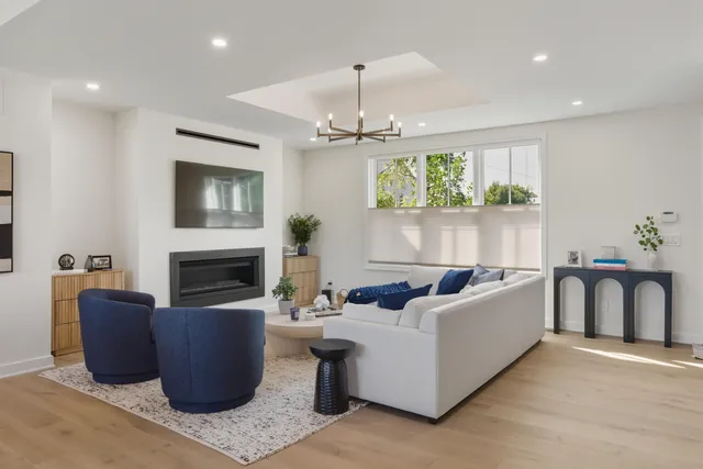 $1,374,890 | 668 Maple Street, Plymouth, MI 48170