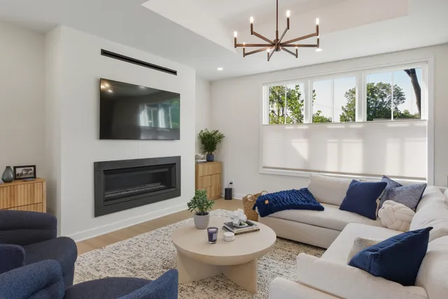 $1,374,890 | 668 Maple Street, Plymouth, MI 48170