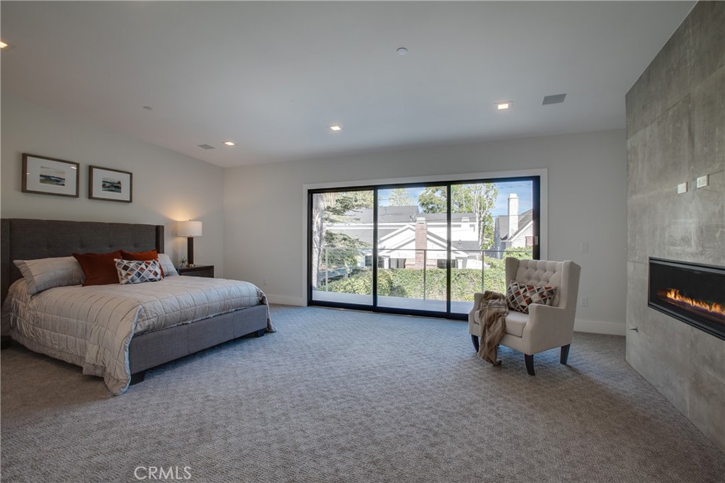 324 St Andrews Road Newport Beach, CA 92663 - Photo 21 of 26