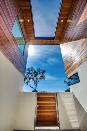 $25,000 | 324 St Andrews Road, Newport Beach, CA 92663