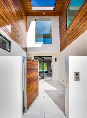 $25,000 | 324 St Andrews Road, Newport Beach, CA 92663